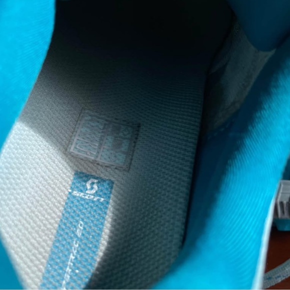 Scott Women’s Supertrac 2.0 Trail Running Shoes | US 10.5 - Picture 7 of 7